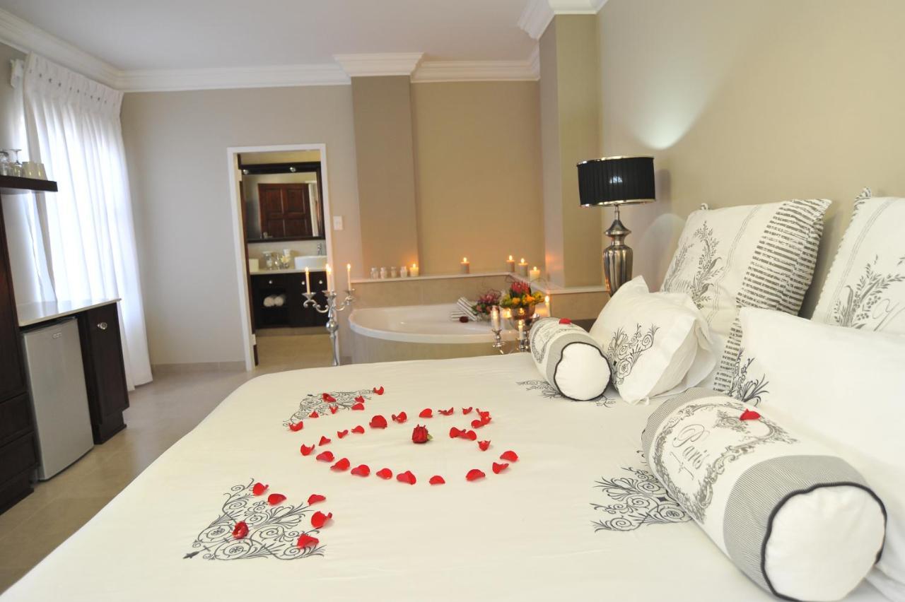 Adato Guesthouse Почефструм Екстер'єр фото